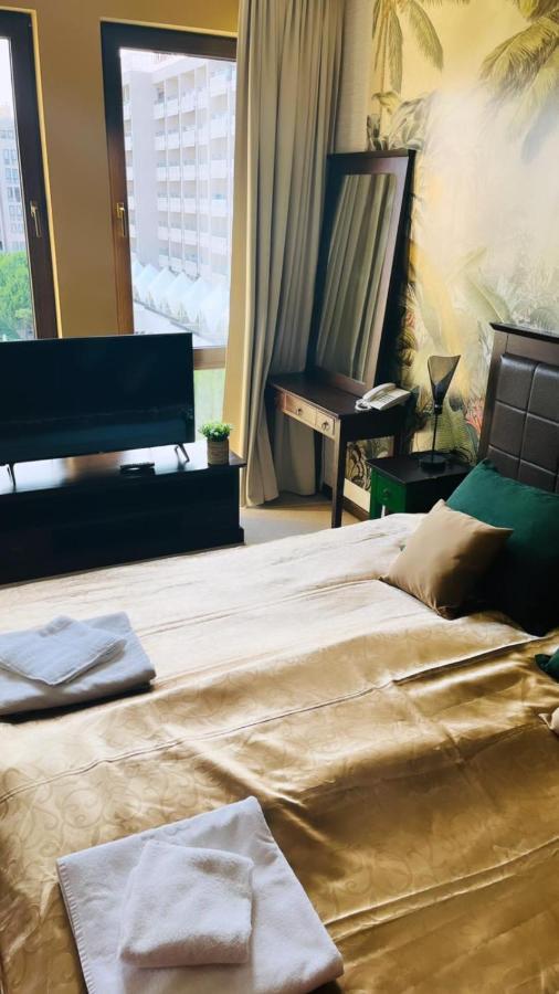 Private Apartament Vip In Royal Beach Slantchev Briag Extérieur photo
